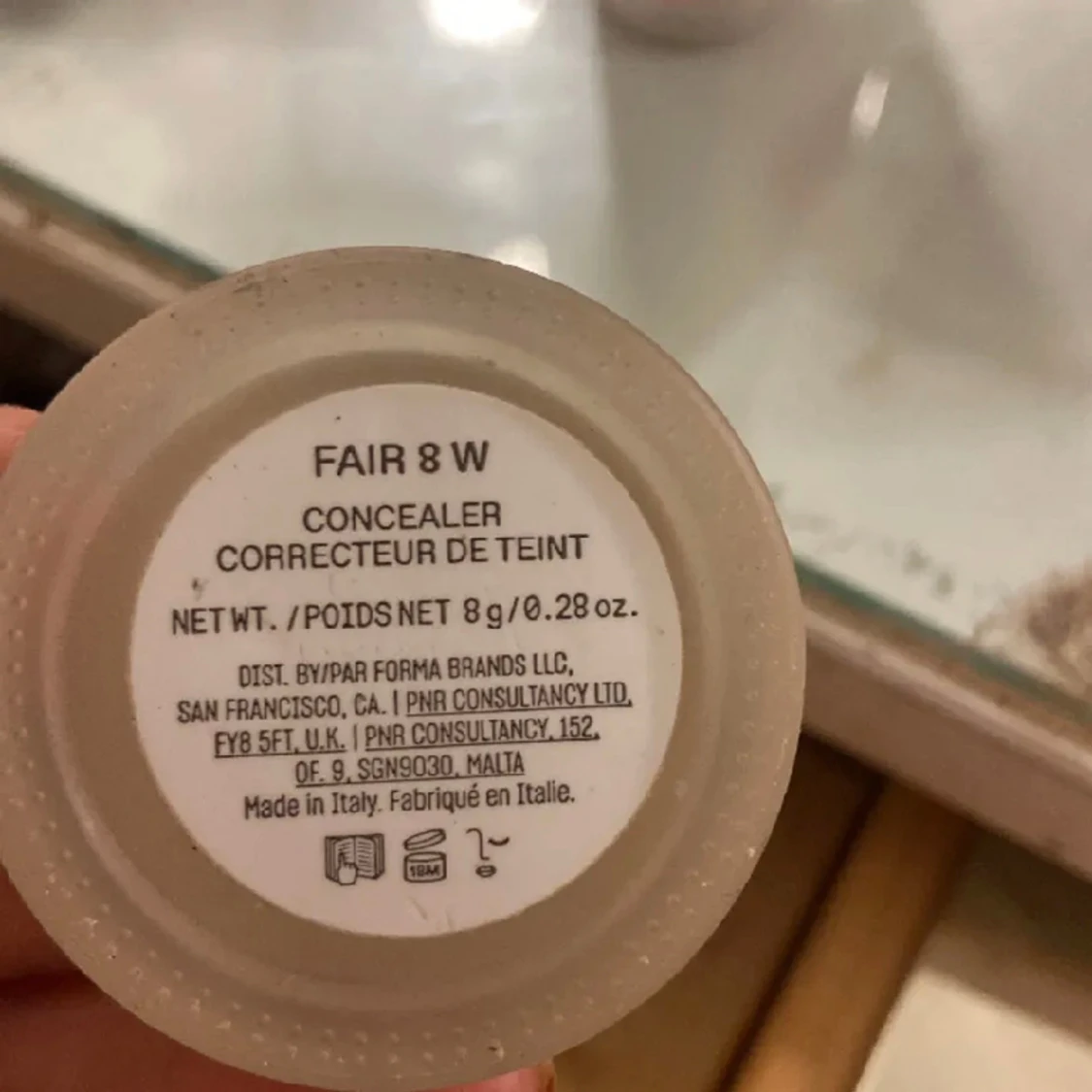 REM beauty concealer