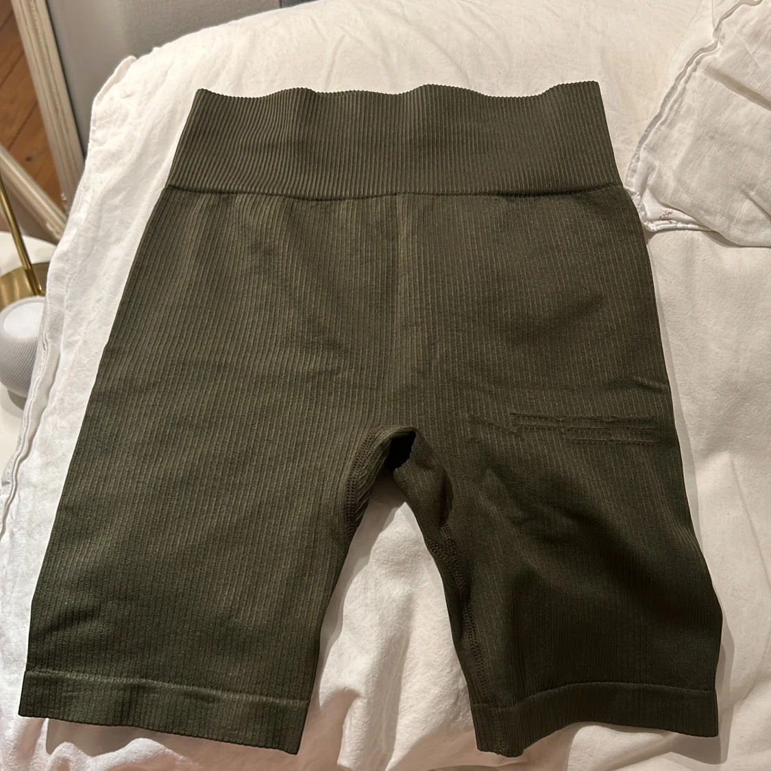 Snygga gröna träningsshorts!💚☘️ - 90