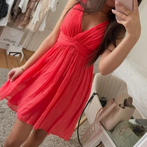 Röd klänning - Så söt klänning💘💘