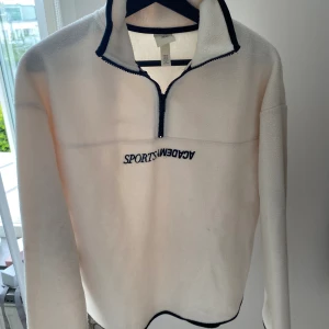 Tjocktröja  - Tjocktröja med krage från H&M