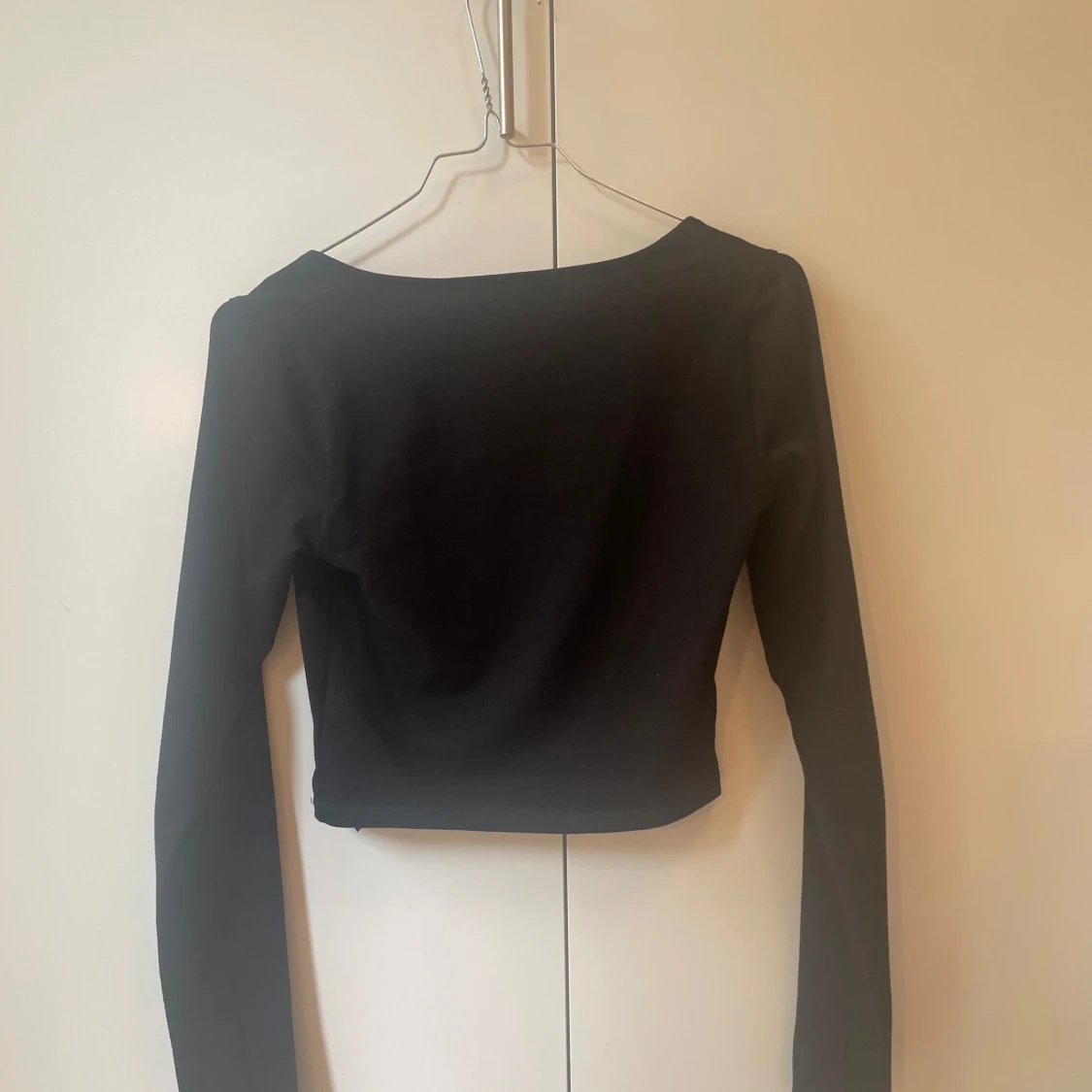 Svart långärmad topp | ASOS  - 90