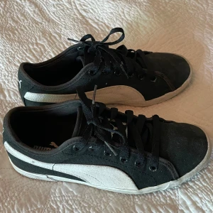 Puma Eco Ortholite låga skor - Begagnade i okej skick Tygsko, sneaker