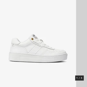 Agnes Cecilia Sneakers - Fina sneakers från märket Agnes Cecilia. Köptes in i mars och sen dess har jag använt de 5 gånger minst!  Nypris: 699