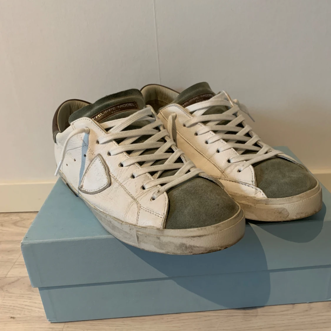 Philippe models - 90