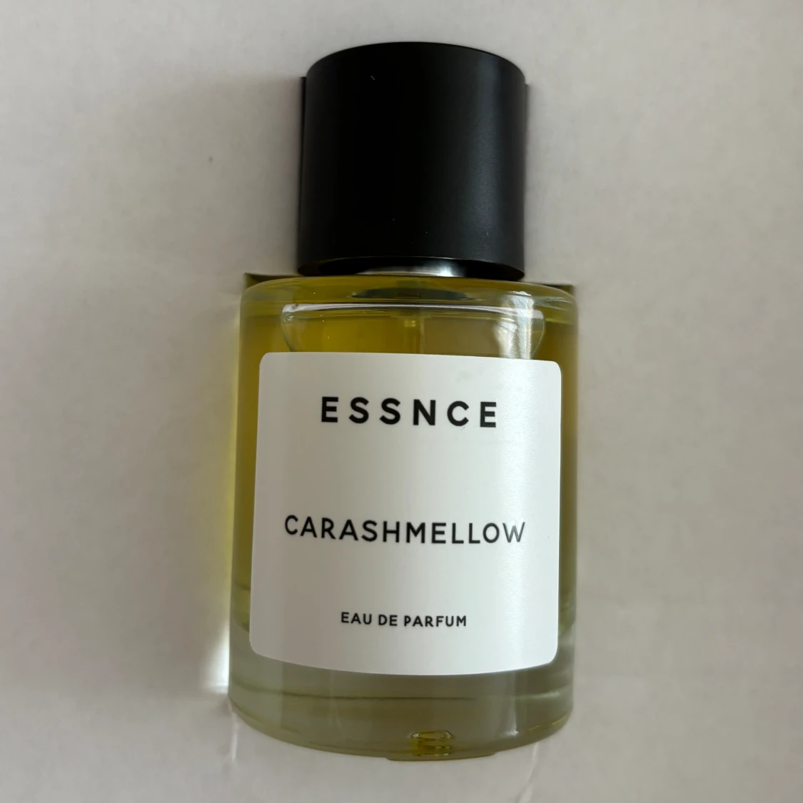 ESSNCE Carashmellow parfym - 90