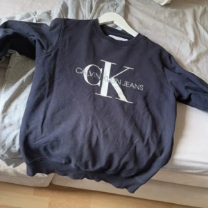 Ck tröja - Jätte fin tröja 