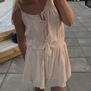 klänning -  jätteskön sommarklänning, perfekt till varma sommardagar🤍🤍