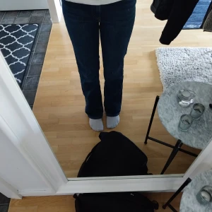 Mörkblå jeans 💕 - Mörkblå jeans 💕