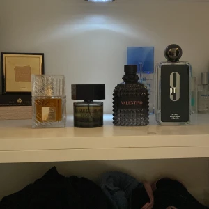 Parfym - Säljer 5ml Sample av dom här riktigt fina parfymerna. Kom privat för priser eller hur dom doftar.