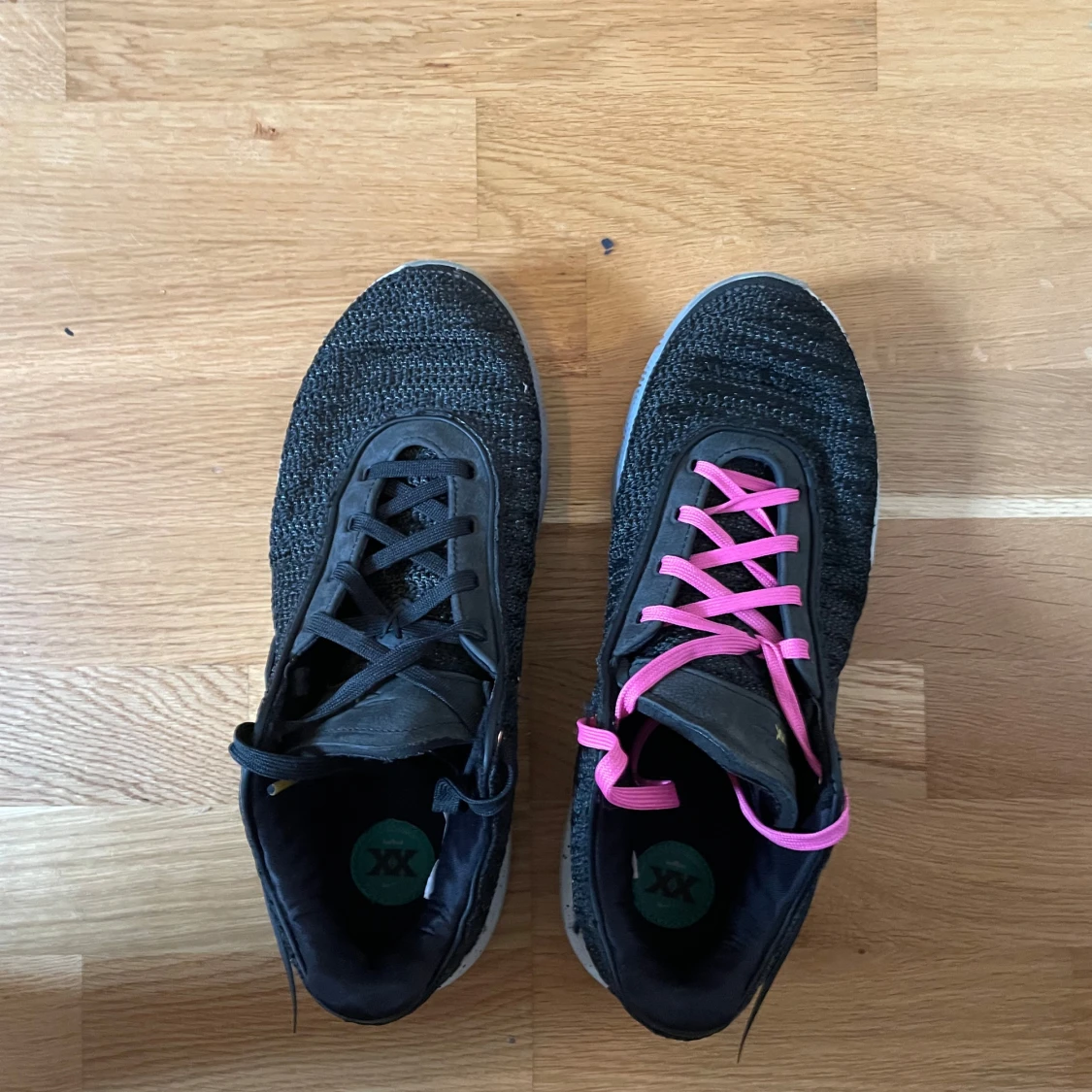 Basketskor Lebron 20 - 90