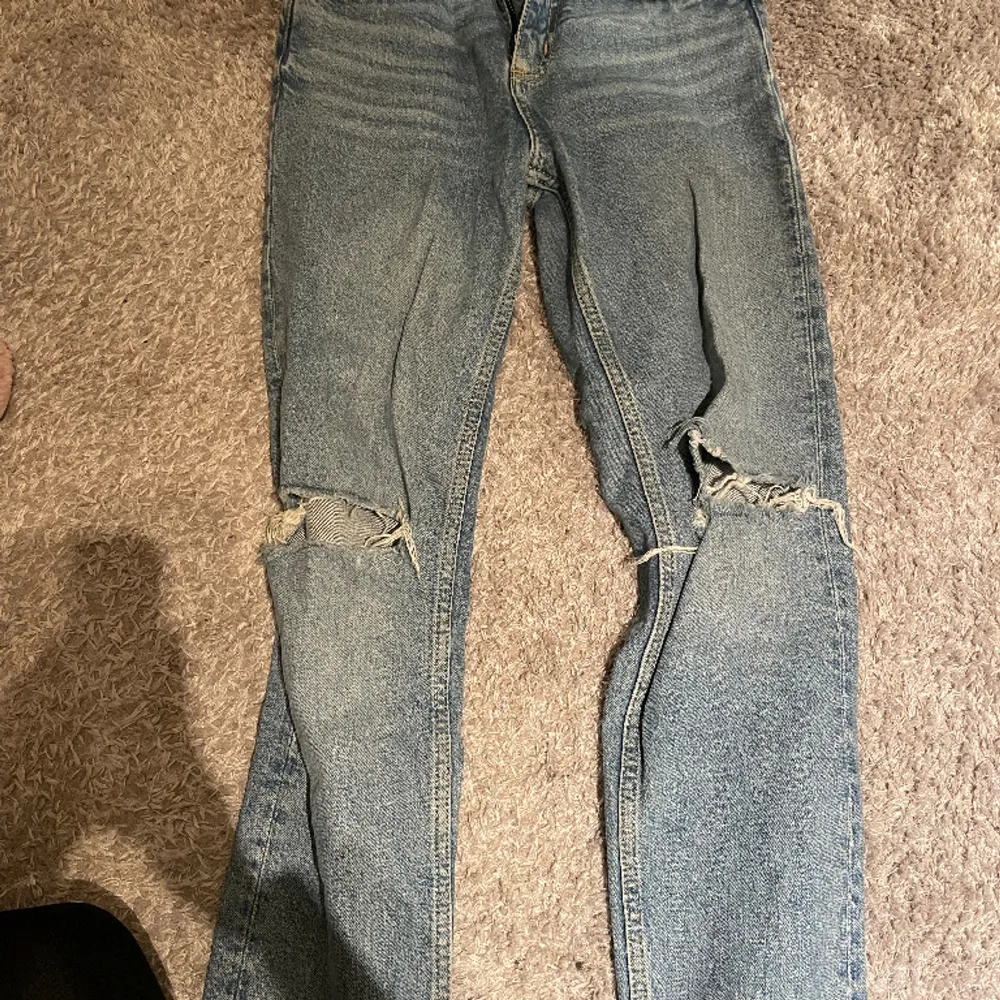 Ankellånga jeans från zara. Bra skick. Jeans & Byxor.
