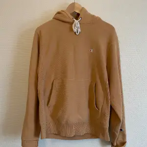 Has some paint stains, ripped cuffs and a soft feel from heavy wear. Size S, fits oversized. Beige/dusty yellow colour.