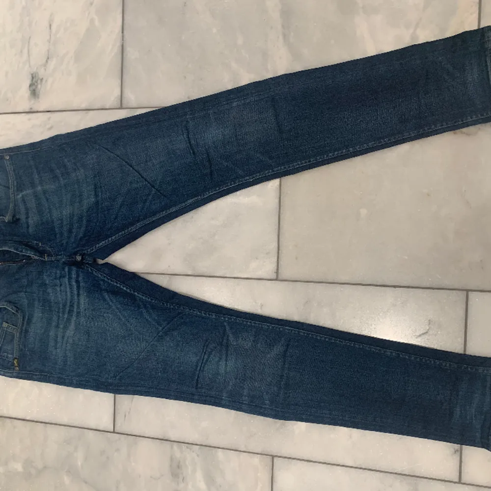 Strl 34/32 slim fit Riktigt fina jeans . Jeans & Byxor.