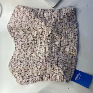 Fest topp  - Köpt på sellpy med för liten för mig!