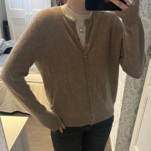 Soft goat kofta  - Kofta från soft goat! Knappt använd så i toppen skick! 