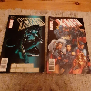 X-men nr.1+2 från 2004 - Säljer två x-men tidningar från marvel. Båda har tecken på skador men änast små slitningar som man ej tänker på. Vet inte värdet men vet att marvel tidningar kan vara ganska dyra men kom gärna med ett prisförslag annars köp nu metoden. Snygga bilder😍