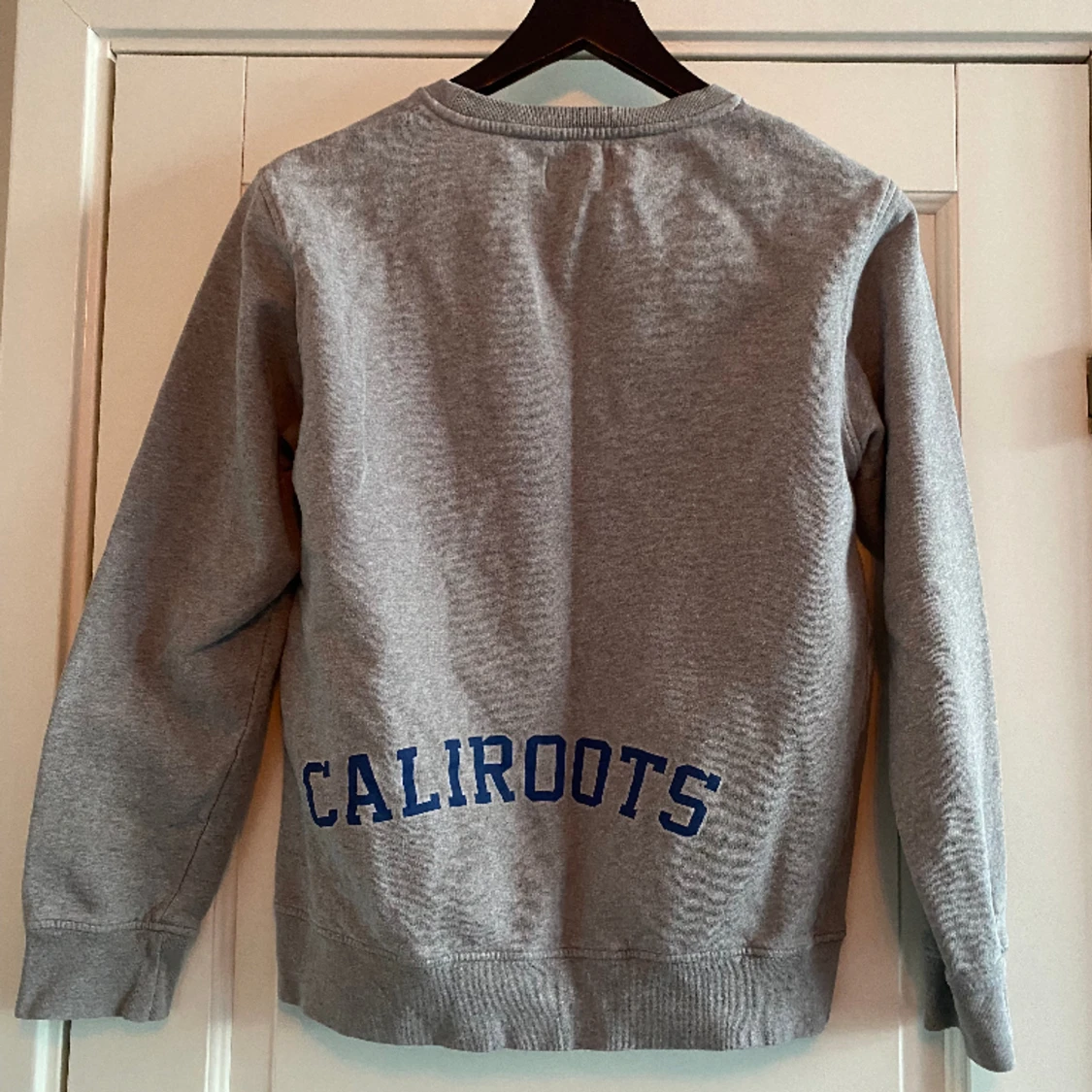 Caliroots grey crewneck - 90