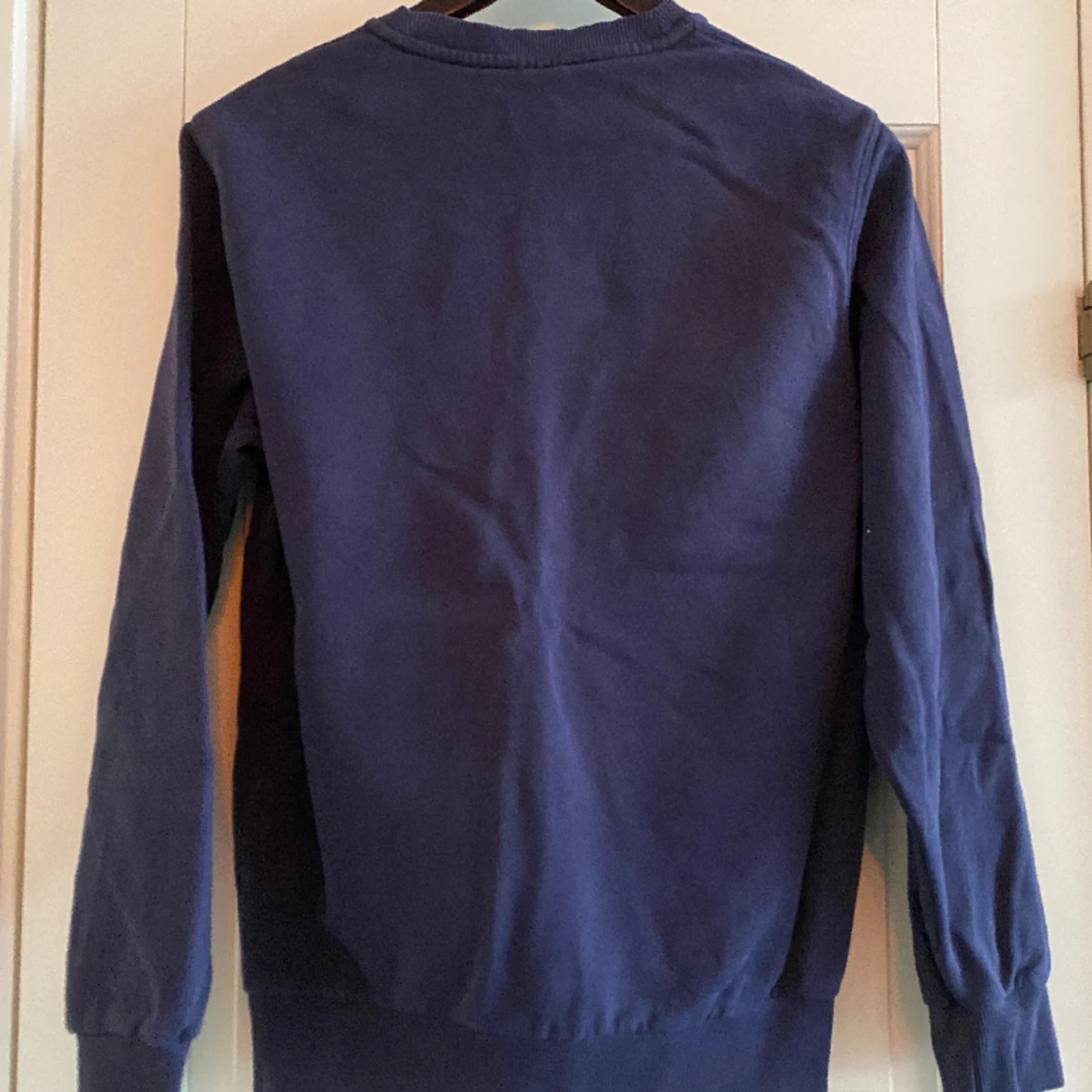 Peak Performance crewneck - 90