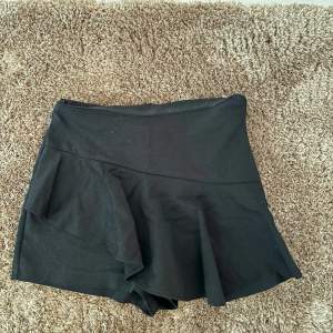 Shorts/kjol från zara🤍 