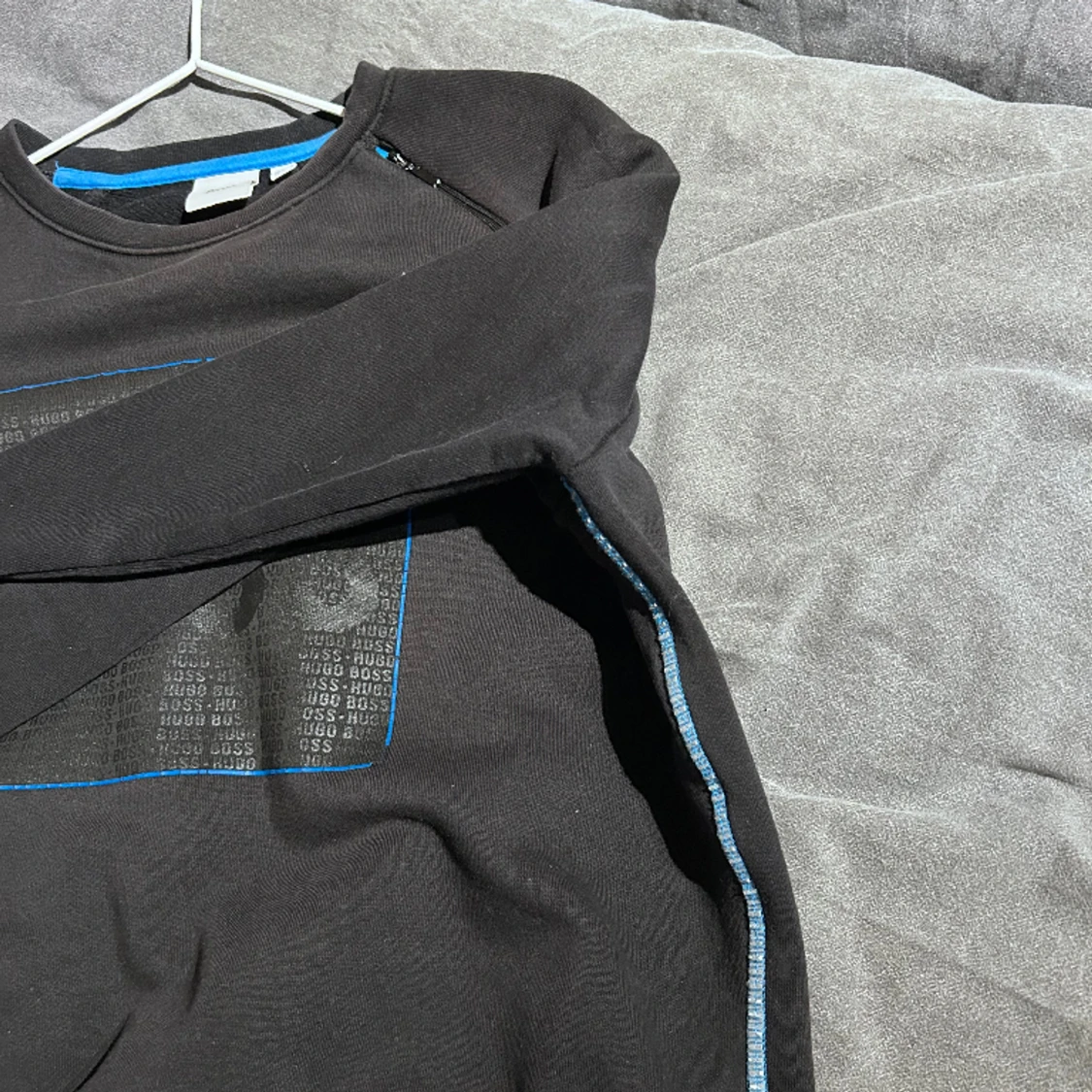 Hugo boss tröja  - 91