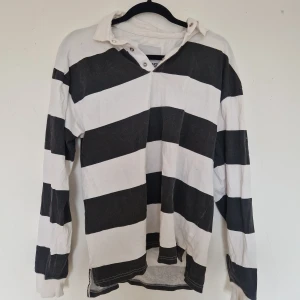 Långarmad shorta  - Lång nästan oanvänd tröja😇