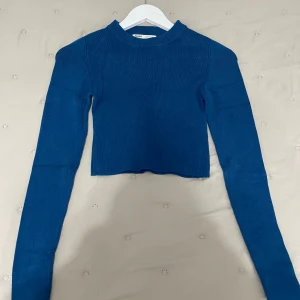 Top - Bra skick. Knappt använd. 