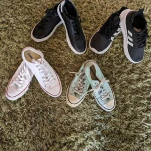 Converse, adidas och björn borg skor - Converse (vita), 39,5, mycket bra skick, 600 kr Converse (mintgröna), 37, 300 kr Björn borg, 39, gott skick , 500 kr Adidas, 38, oanvända, 450 kr