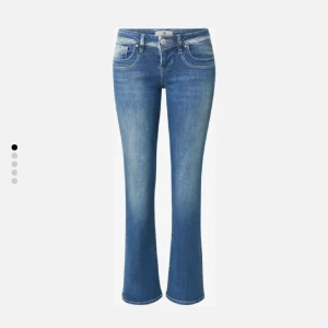 Ltb jeans  - Är i bra skick men inte mycket använda pågrund av för stora
