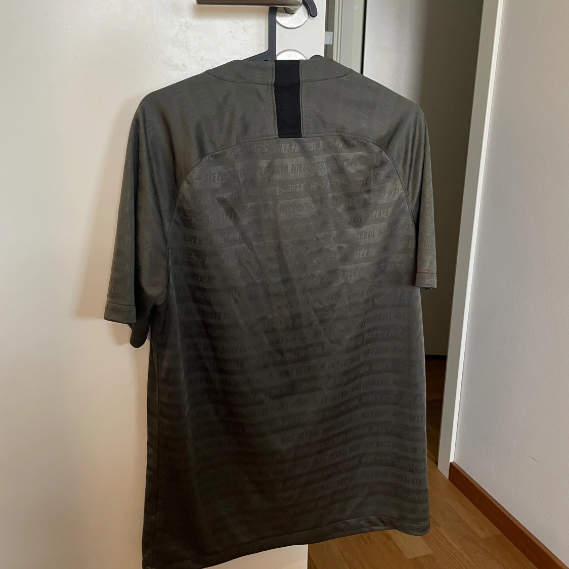 Nike F.C. fotbollströja mörkgrön storlek XS - 90