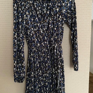 Klänning  - Inga defekter 