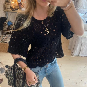 Tröja - SUPER snygg tröja!!