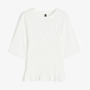 Slutsåld T-shirt  - Slutsåld T-shirt från hm❤️