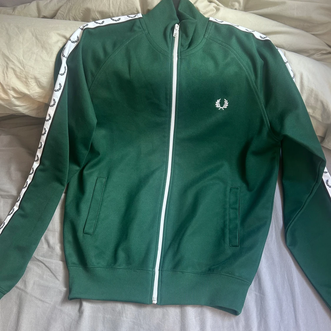 Fred Perry zip