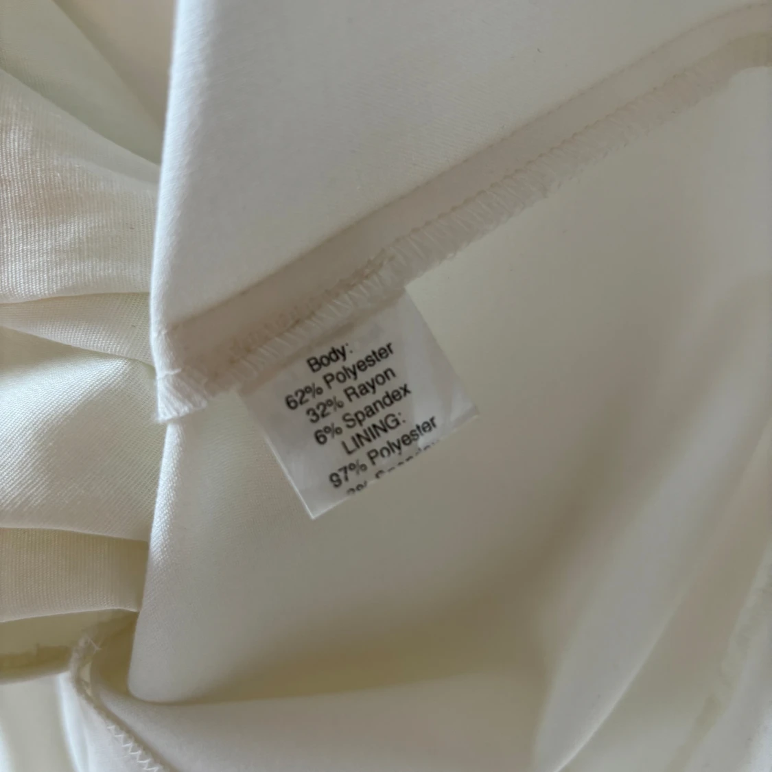 Vit klänning med rosetter, Stop Staring! - 92