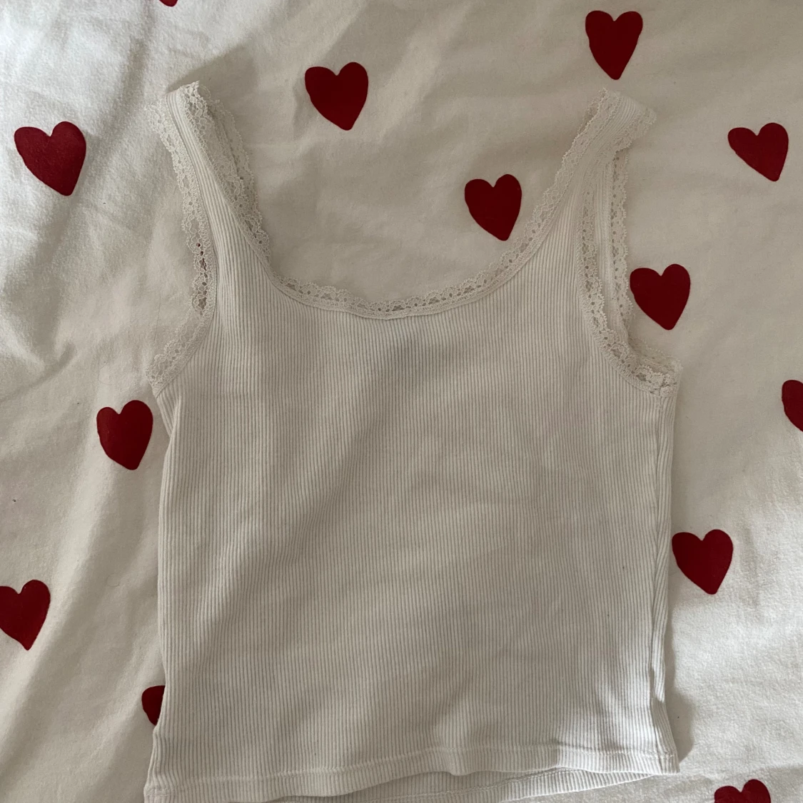 Spetslinne med rosett  - 90