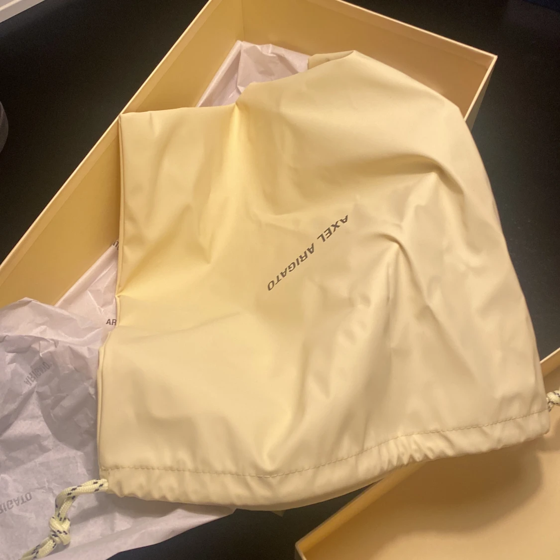 Axel Arigato skor  - 91