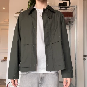 Uniqlo Work Jacket - Storlek L Jag är 187 cm Lång  