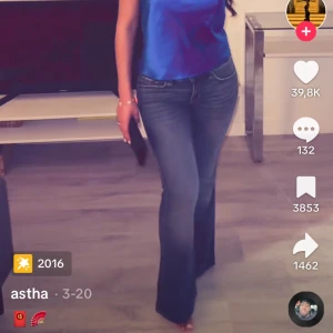 Hollister vintage low waist jeans - Selges grunnet at jeg ikke bruker den💗