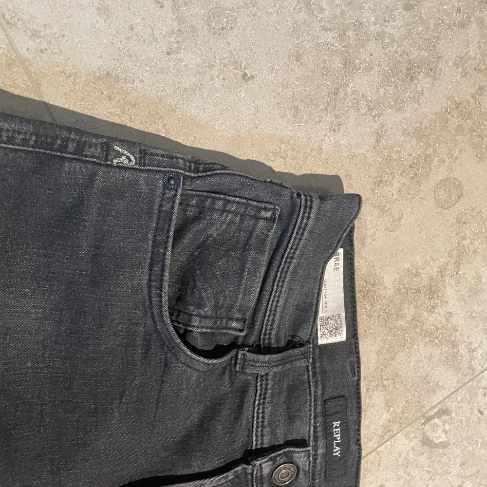 Replay jeans  155 cm  Aldrig använda  . Jeans & Byxor.