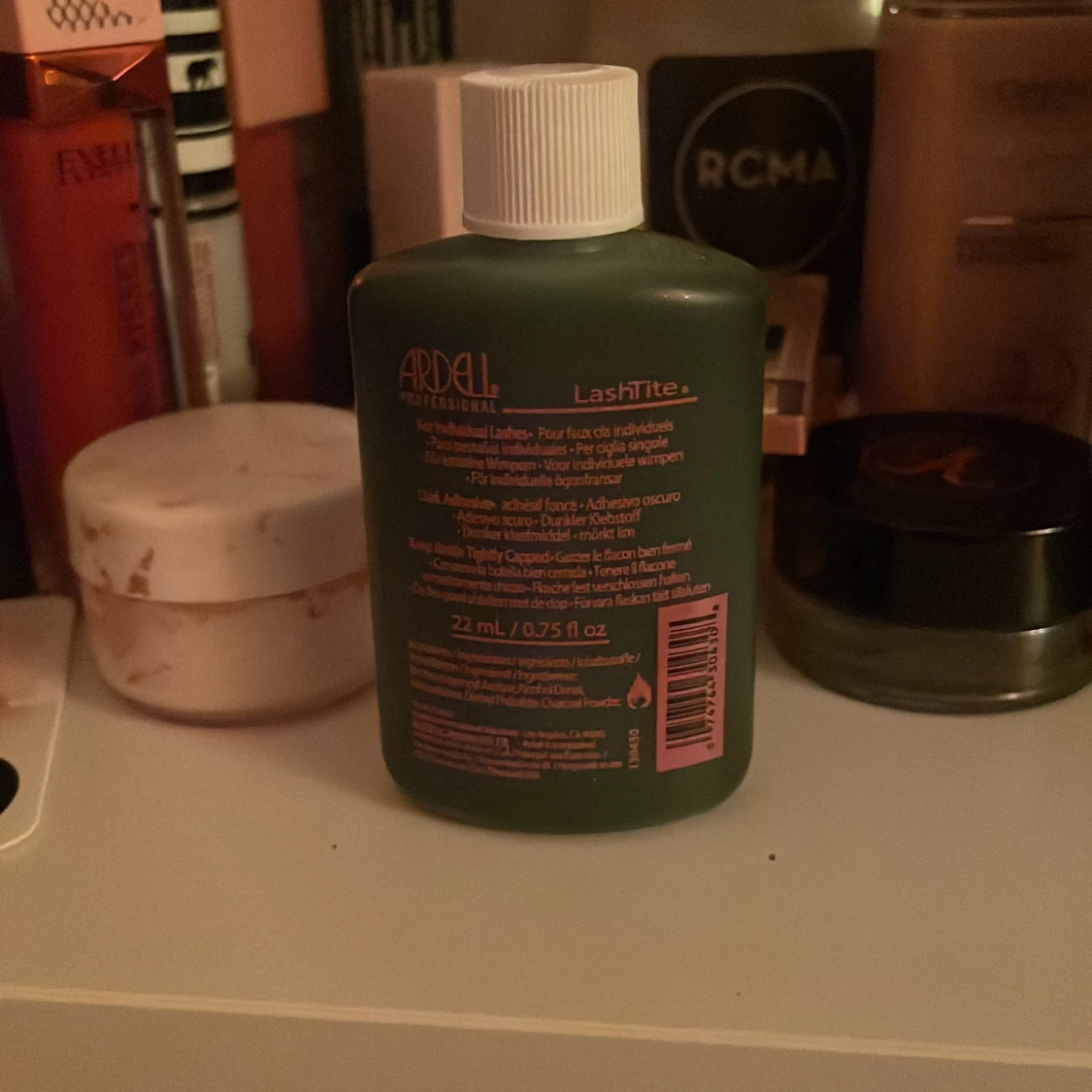 Ardell lashtite - 90
