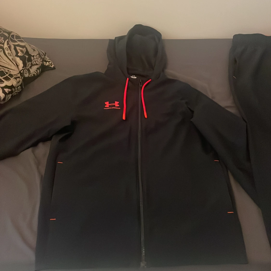 Under armour Tracksuit - 90