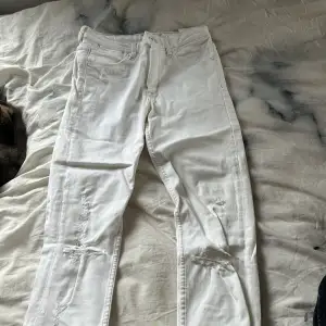 Jeans från H&M! Har aldrig andvänt, så dom är som nya!