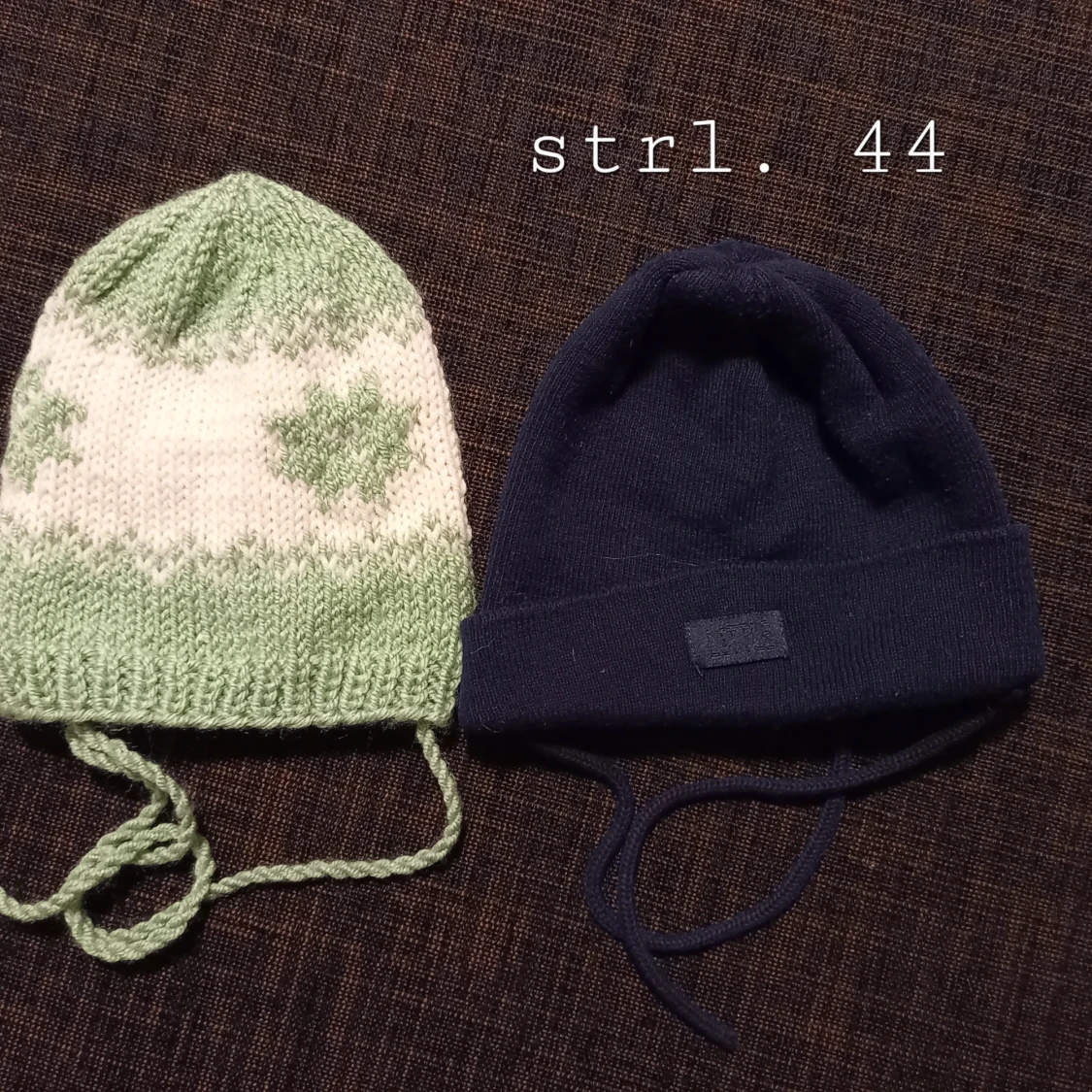 Vitgrön vårmössa strl. 44/46 - 91