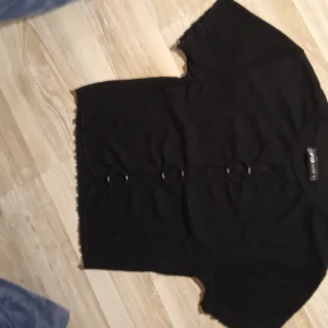 Gullig tröja - Fint skick använd 1 gång