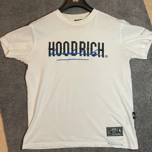 Hoddrich t shirt herr strolek s - Tröjan är i fint skick, köpt innan årsskiftet. Jag står inte för frakt  