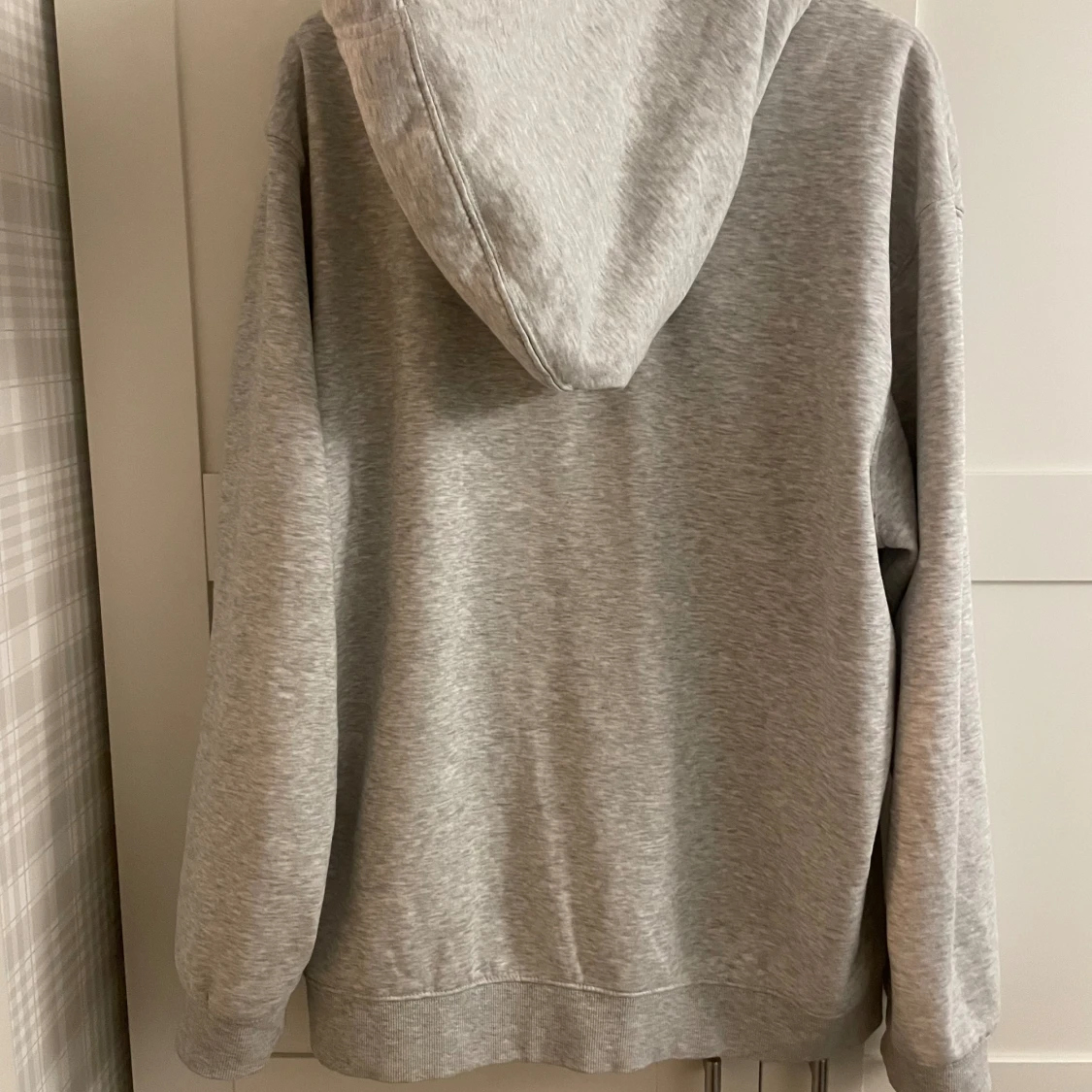 Weekday zip hoodie  - 90