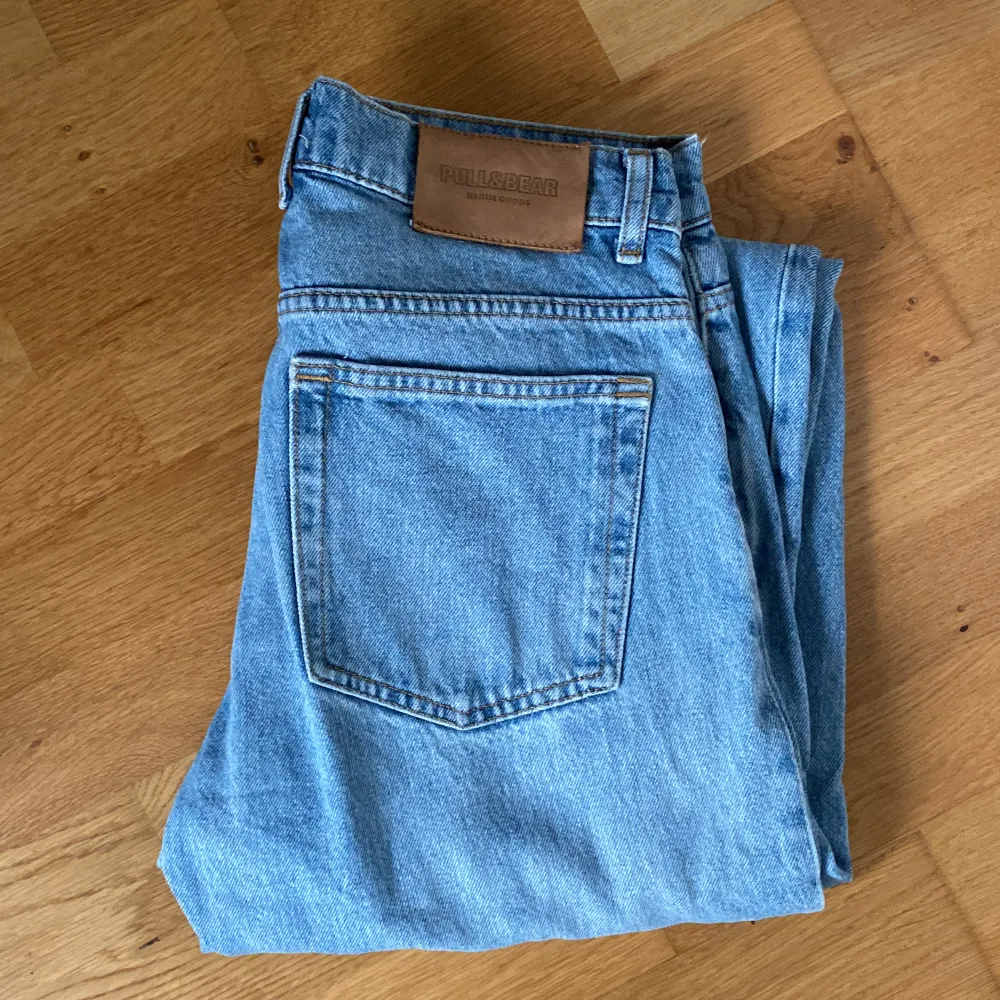 Pull and bear jeans i 9/10 skick utan defekter . Jeans & Byxor.