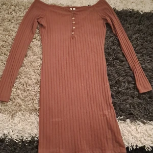 Klänning - Klänning från NLY Trend. Storlek S