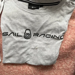 Tshirts - 3 st tshirts Storlek S och 170