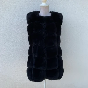 Faux fur väst - Storlek M